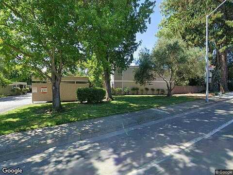 Easy St #403, Mountain View, CA 94043