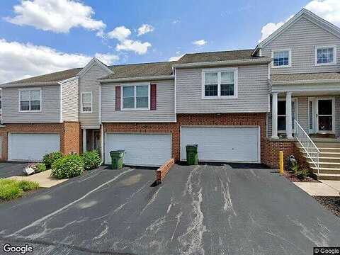 Slater Hill Ln E #39, YORK, PA 17406