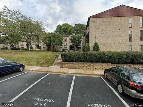 Royal Fern Ct #11A, Reston, VA 20191