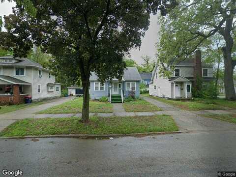 Cornelius Ave Se, Grand Rapids, FL 33674