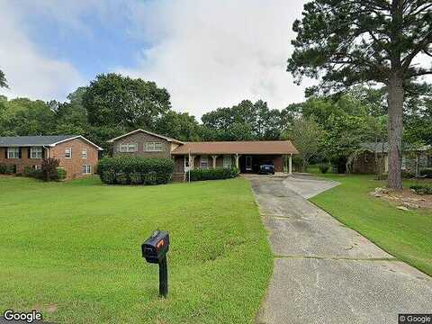 Medford Dr, Fayetteville, FL 33539
