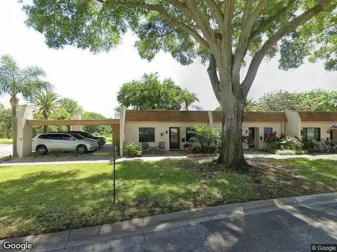 Mission Cir #48A, Clearwater, FL 33759