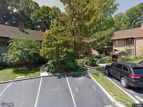 Woodgate Ln #16, Paoli, PA 19301