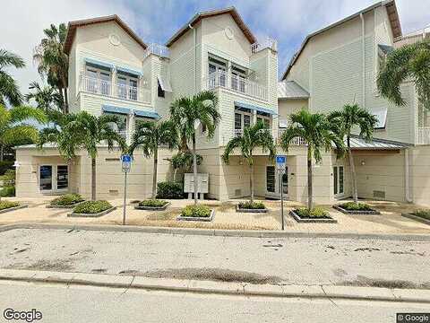 10Th Ave S #F2, Naples, FL 34102