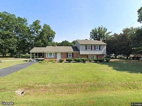 Foxal Rd, Mechanicsville, VA 23111