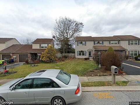 Sunshine Dr #88A, DOVER, PA 17315