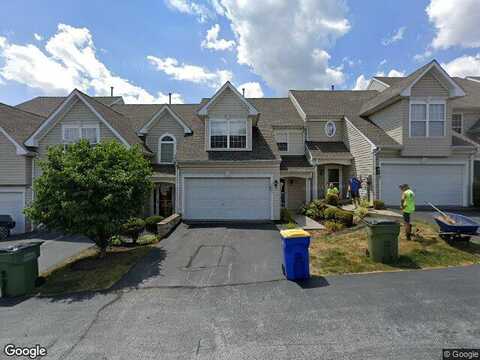 Slater Hill Ln E #62, York, PA 17406