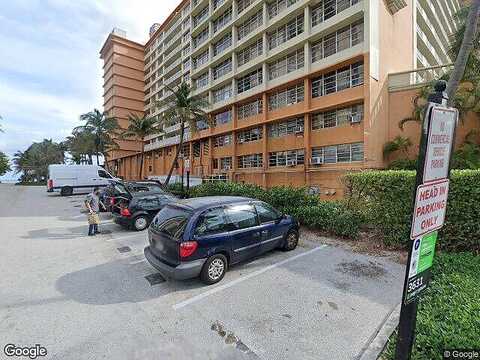 Collins, SUNNY ISLES BEACH, FL 33160