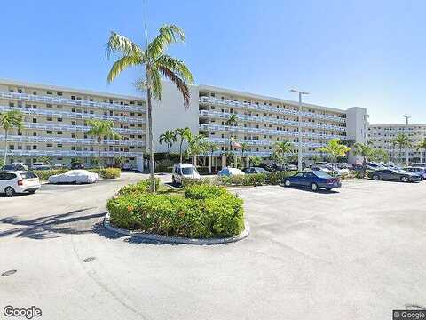 Marcos Dr, Aventura, FL 33160