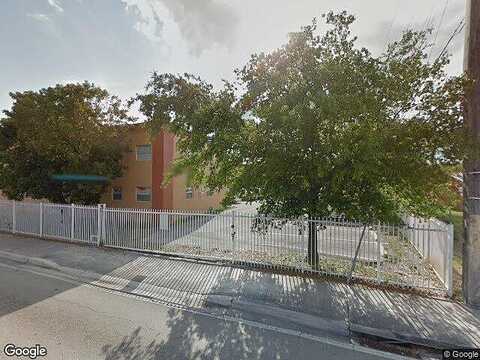 W 24Th St, Hialeah, FL 33010