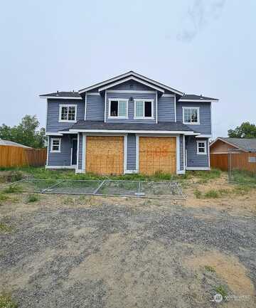 E 410 E 4Th St, Warden, WA 98857