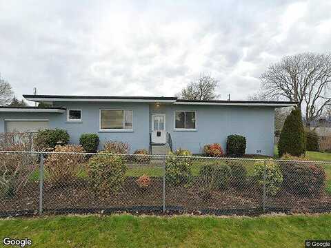 24Th St #C, Everett, WA 98201