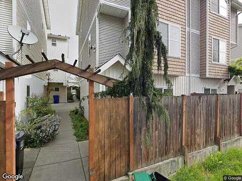 N 94Th St #A, Seattle, WA 98103