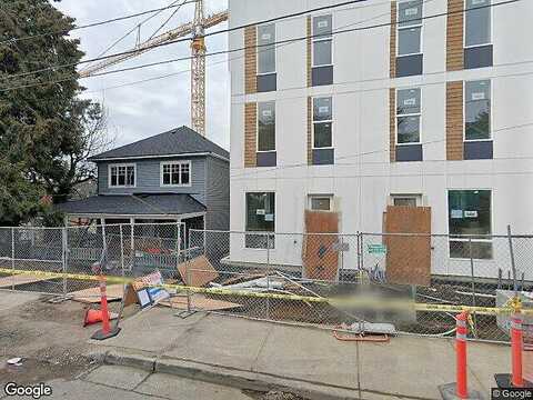 Hiawatha Pl S #A, Seattle, WA 98144