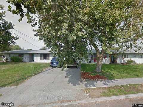 Mcconnell Dr #B, Moses Lake, WA 98837