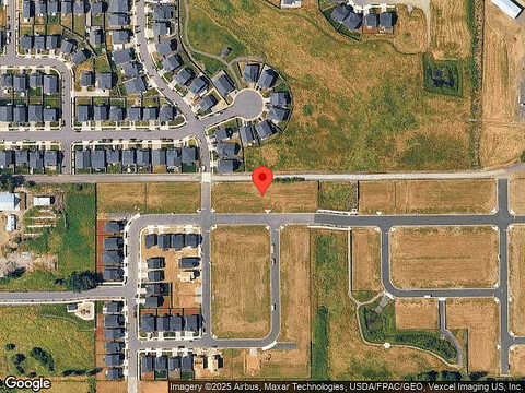 S 1St St #16, Ridgefield, WA 98642