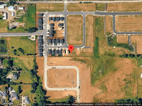 S 3Rd St #35, Ridgefield, WA 98642