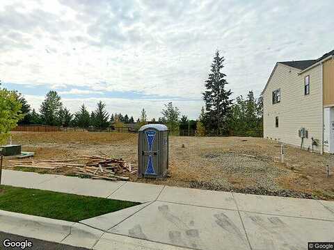 137Th Ave Se #7, Newcastle, WA 98059