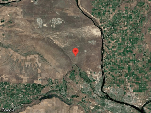 Grapevine Ct, West Richland, WA 99353
