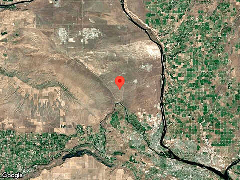 Grapevine Ct, West Richland, WA 99353