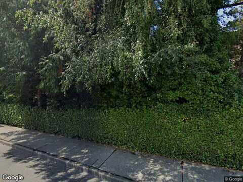 101St Ct Ne, Kirkland, WA 98033