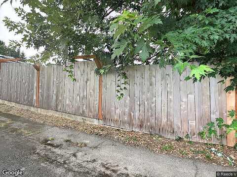 Hi Ab La Pl Ne #B, Tacoma, WA 98422