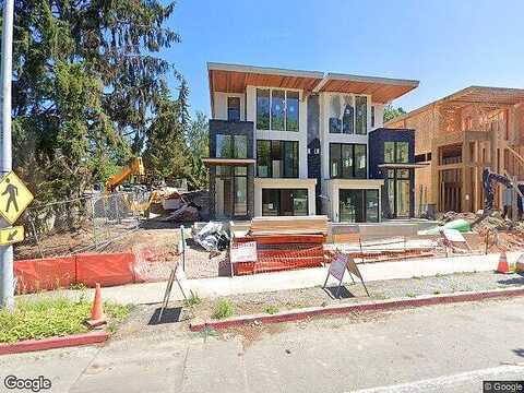 Market St #B, Kirkland, WA 98033