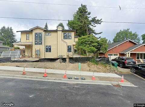 4Th St #B, Kirkland, WA 98033