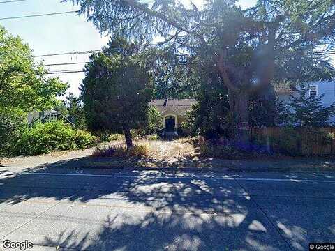 N 185Th St #B, Shoreline, WA 98133