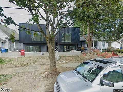 26Th Ave #B, Seattle, WA 98122