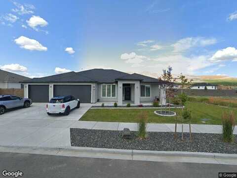 Barbera St, Richland, WA 99352
