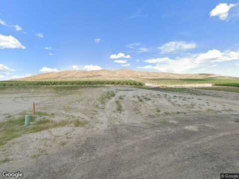 Highview St, Richland, WA 99352