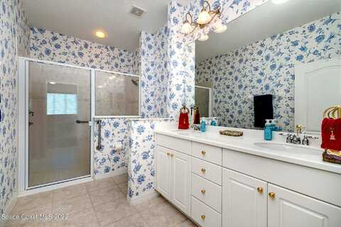Savoy Drive, Melbourne, FL 32940
