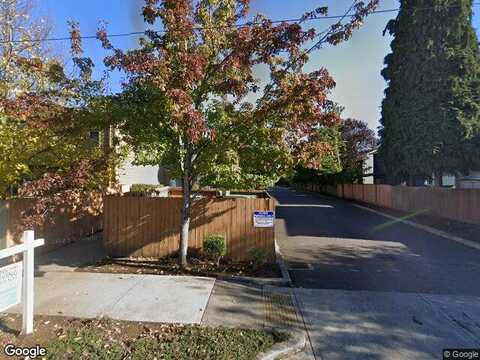 Ne 66Th Pl, Vancouver, WA 98661