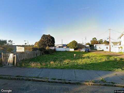 Pine, FORT BRAGG, CA 95437