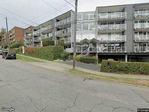W Olympic Pl #401, Seattle, WA 98119