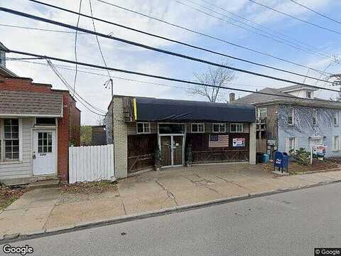 3200 3202 Willett Rd, Brentwood, PA 15227