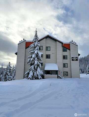 E Hyak Drive #402, Snoqualmie Pass, WA 98068