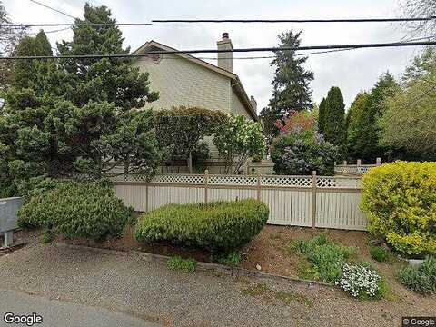 Ne 177Th St #B11, Shoreline, WA 98155