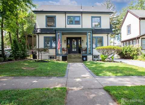 10 N 8th Avenue N, Highland Park, NJ 08904
