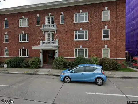 15Th Ave Ne #37, Seattle, WA 98105