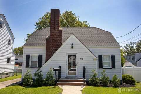 719 Charles Street, South Amboy, NJ 08879