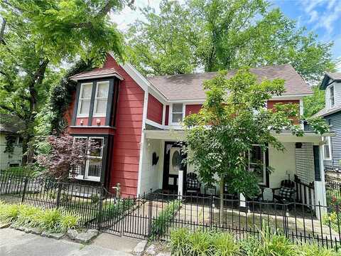 White, EUREKA SPRINGS, AR 72632