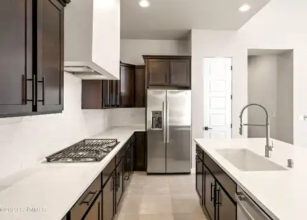 Santa Clarita, LAS CRUCES, NM 88012