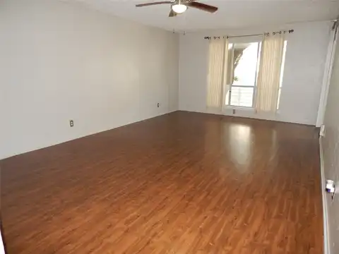 Cedar Springs, DALLAS, TX 75219