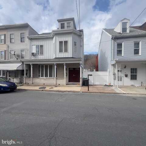 Pine, MAHANOY CITY, PA 17948