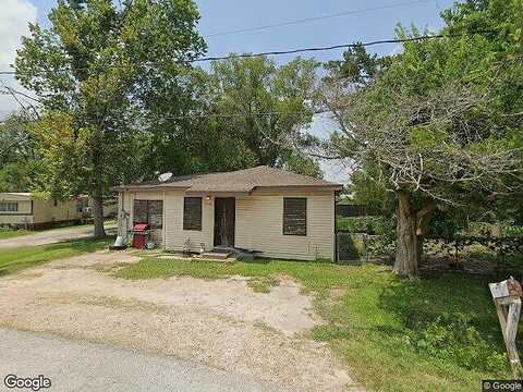 21St, SANTA FE, TX 77510