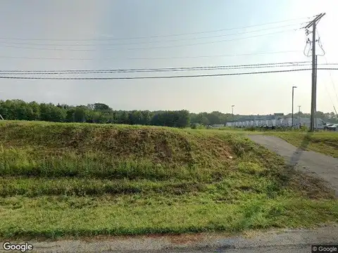 Darl, ROCKBRIDGE, OH 43149