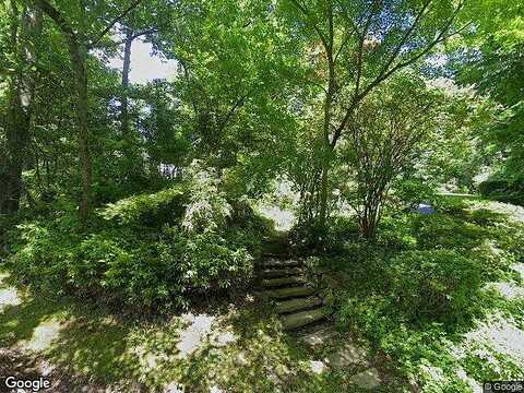 Cherry, JENKINTOWN, PA 19046