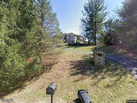 Chestnut Hill, MOHNTON, PA 19540